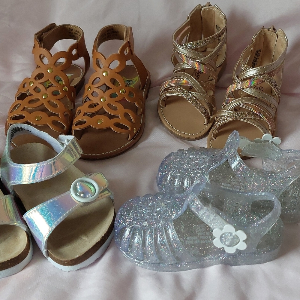 Toddler Girls Summer Sandals Bundle /Set of 4 Lot ~ Size 5  Gently Used.